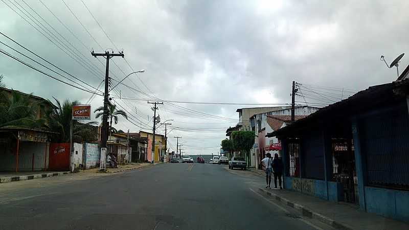 ALAGOINHAS-BA-RUA CENTRAL-FOTO:ANDRE L. S. LACERDA - ALAGOINHAS - BA