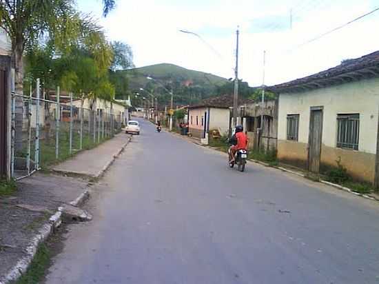 RUA DE MONSENHOR HORTA-FOTO:XAND - MONSENHOR HORTA - MG