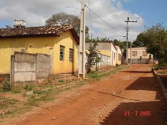 RUA DE MONSENHOR JOO ALEXANDRE-FOTO:DRELR1 - MONSENHOR JOO ALEXANDRE - MG