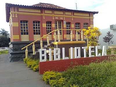 BIBLIOTECA MUNICIPAL
POR GUSTAVO ENRICK  - MONTE ALEGRE DE MINAS - MG