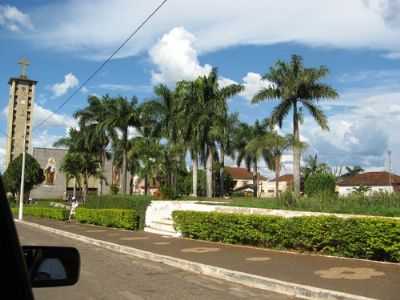 PRAA DA MATRIZ,  - MONTE CARMELO - MG