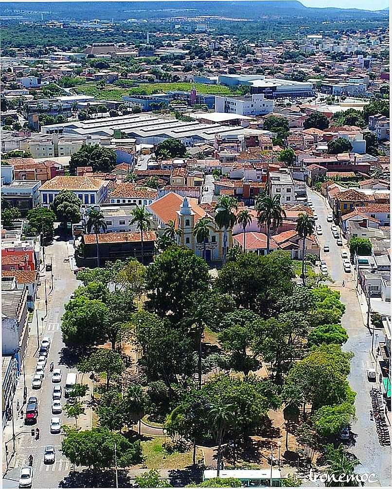 MONTES CLAROS - MG 
NORTE DE MINAS 
PRAA DA MATRIZ 
FOTOGRAFIA DE DRONE MOC - MONTES CLAROS - MG