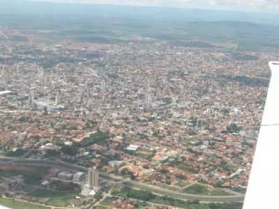 VISTA AEREA DE MONTES CLAROS, POR FABIO SALGADO - MONTES CLAROS - MG