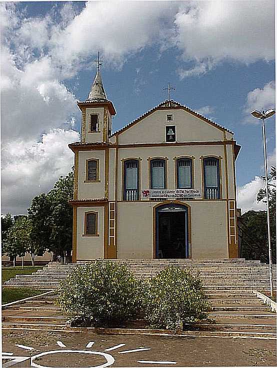IGREJA MATRIZ DA IMACULADA CONCEIO - MORADA NOVA DE MINAS - MG