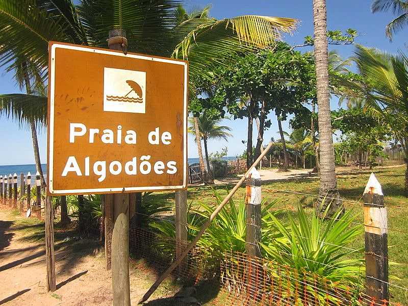 ALGODES-BA-PLACA INDICATIVA NA PRAA-FOTO:PAIXAOPORVIAJAR.COM.BR - ALGODES - BA