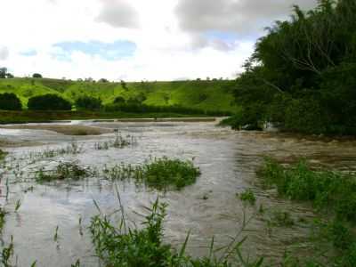 CACHOEIRA RIO MUTUM, POR ADOLPHO VON R NETO - MUTUM - MG