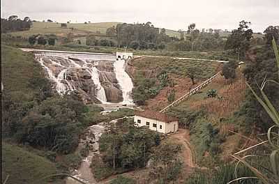 BARRAGEM NO MUZAMBO-FOTO:CURIO  - MUZAMBINHO - MG