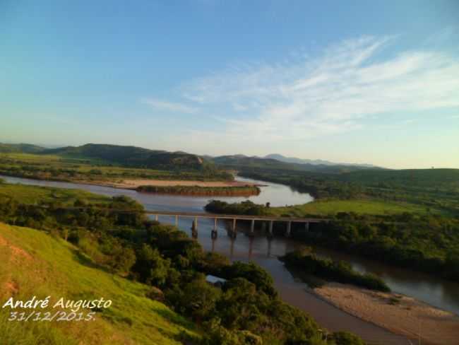 FOZ DO  RIO SANTO ANTNIO NA CIDADE DE NAQUE, MG, BRASIL. ANDR, POR ANDR AUGUSTO DE  OLIVEIRA - NAQUE - MG