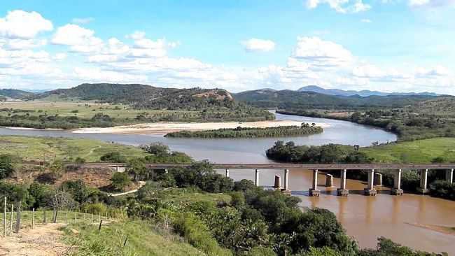 CARTO POSTAL DE NAQUE FOZ DOS RIO SANTO  ANTNIO E RIO DOCE., POR ANDR AUGUSTO DE  OLIVEIRA - NAQUE - MG