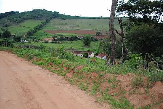 NATRCIA-MG-VISTA DA ZONA RURAL-FOTO:GLUCIO ALMEIDA - NATRCIA - MG