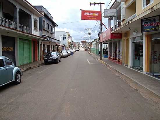 RUA DR.ERNANE VILELA LIMA-FOTO:JPMEGANET - NEPOMUCENO - MG