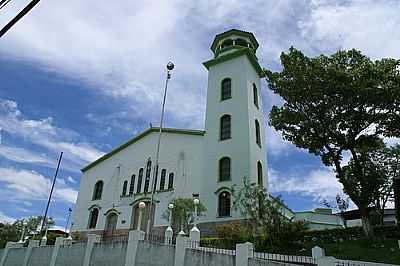 IGREJA EM NOVA LIMA, POR FERNANDO BEZERRA. - NOVA LIMA - MG