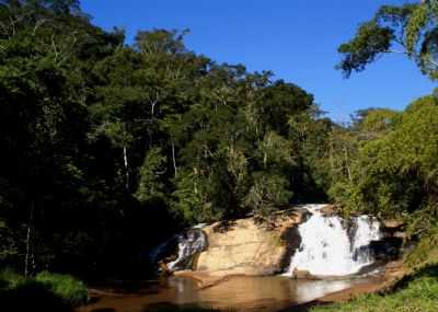 CACHOEIRA DO JOVEM, POR ELPDIO JUSTINO DE ANDRADE - OCIDENTE - MG