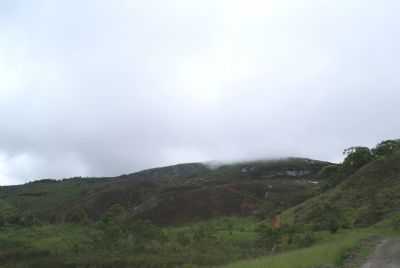 PICO DA PEDRA SANTA, POR ELPDIO JUSTINO DE ANDRADE - OCIDENTE - MG