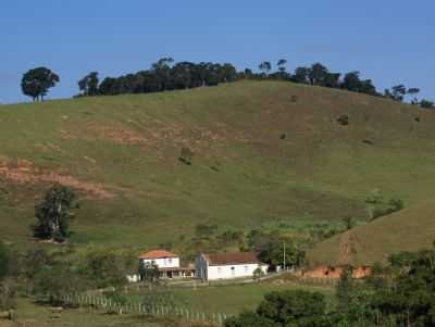 CAPELA DE N. S DAS GRAAS, POR ELPDIO JUSTINO DE ANDRADE - OCIDENTE - MG