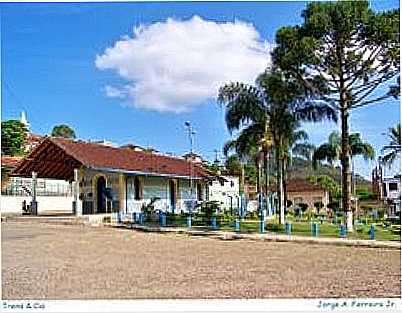 PRAA DA ESTAO-FOTO:JORGE A. FERREIRA JR  - OLIVEIRA FORTES - MG