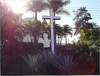 IGREJA MATRIZ N.S.DE SANTANA-FOTO:ANDR MOISES - ONA DE PITANGUI - MG