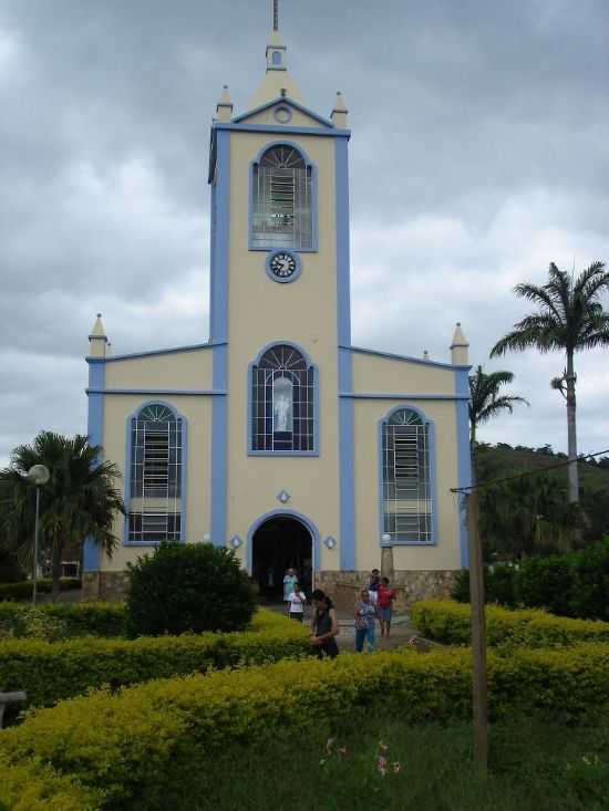 FRENTE DA IGREJA DE SO JOS APS RESTAURAO, POR ISABELLA BRAGIONE - ORATRIOS - MG