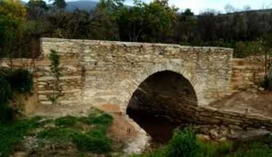 PONTE DE PEDRA NA ESTRADA REAL, POR LUIZ ALBERTO - OURO BRANCO - MG