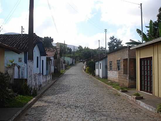 RUA DE OURO BRANCO-FOTO:BARBOSA1 - OURO BRANCO - MG