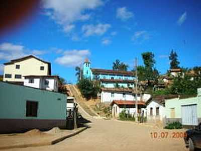 RUA DE OURO VERDE-FOTO:REGINALDO CIBRAO  - OURO VERDE DE MINAS - MG