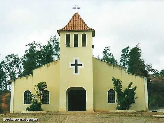 OURO VERDE DE MINAS-MG-MATRIZ DE SO JOO BATISTA-FOTO:VICENTE A. QUEIROZ - OURO VERDE DE MINAS - MG