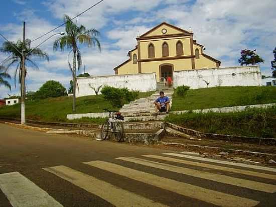 IGREJA DE PADRE BRITO-FOTO:BETO A.  - PADRE BRITO - MG