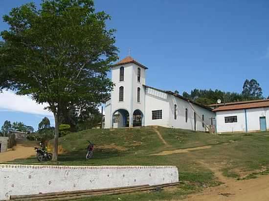 IGREJA DE PADRE JOO AFONSO-FOTO:FWELBER - PADRE JOO AFONSO - MG