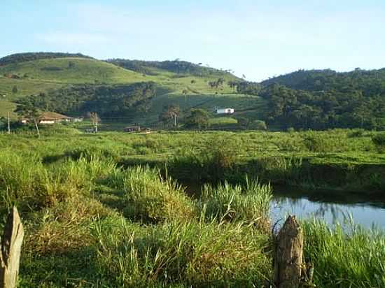 PADRE JOO AFONSO REA RURAL-FOTO:IGOR TADEU SENA SANT - PADRE JOO AFONSO - MG