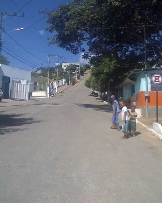 A RUA DO HOSPITAL, POR ALCIONE - PADRE PARASO - MG