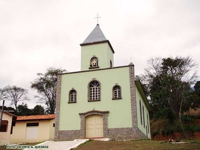 IGREJA DE N. SRA. AUXILIADORA - PADRE PINTO - MG