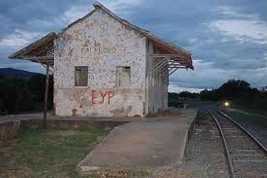 ANTIGA ESTAO FERROVIRIA-FOTO:FLICKR.POSTADA POR;JONATHAN SOBRAL - PAI PEDRO - MG