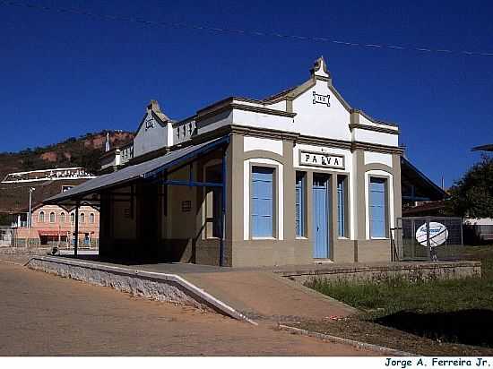 ANTIGA ESTAO FERROVIRIA DE PAIVA-MG-FOTO:JORGE A. FERREIRA JR - PAIVA - MG