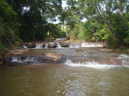 CACHOEIRA DO SITIO, POR LUIZ CARLOS M PAIVA - PAIVA - MG