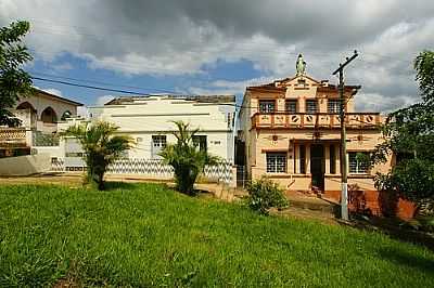 CASAS ANTIGAS NA PRAA-FOTO:SGTRANGEL  - PALMA - MG