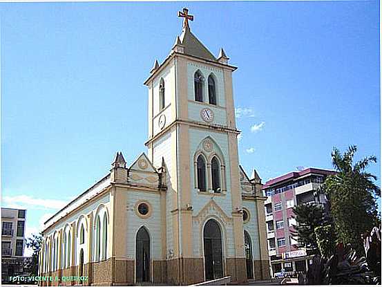 IGREJA MATRIZ DE SO 
SEBASTIO FOTO POR VICENTE A. QUEIROZ - PAPAGAIOS - MG