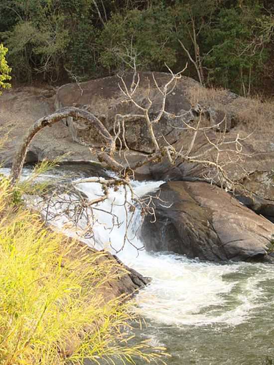 CACHOEIRA DOS MARTINS EM PARAISPOLIS-MG-FOTO:GILSON GRILLO - PARAISPOLIS - MG