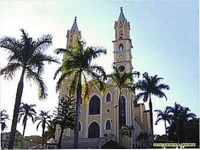 IGREJA DE N.S.DA PENHA-FOTO:VICENTE A. QUEIROZ - PASSOS - MG