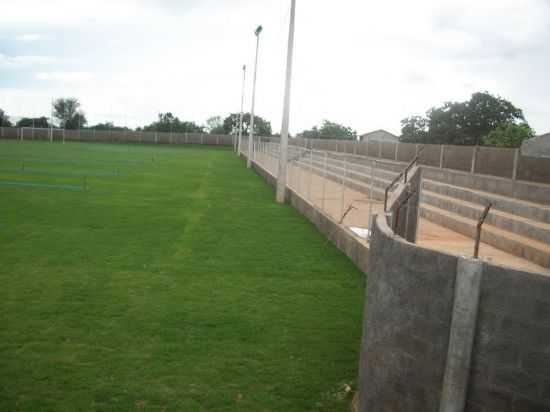 ESTDIO HIGOR FERREIRA, POR JOYCE LUANA - PATIS - MG