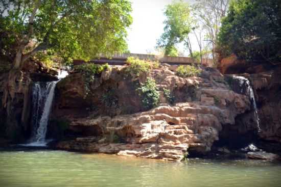 CACHOEIRA PATIS, POR ALINY RAMONE - PATIS - MG