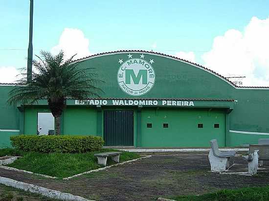 ESTDIO DO MAMOR EM PATOS DE MINAS-FOTO:MONTANHA - PATOS DE MINAS - MG