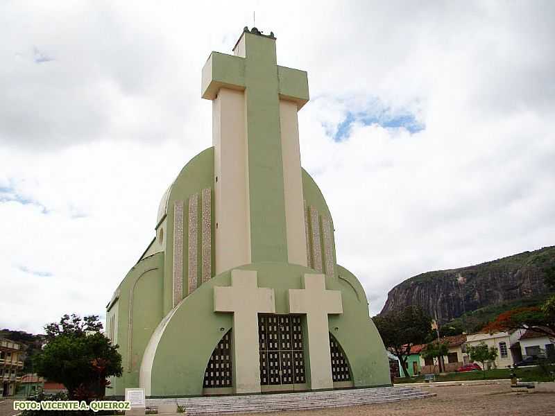 PEDRA AZUL-MG-MATRIZ DE N.SRA.DA CONCEIO-FOTO:VICENTE A. QUEIROZ - PEDRA AZUL - MG