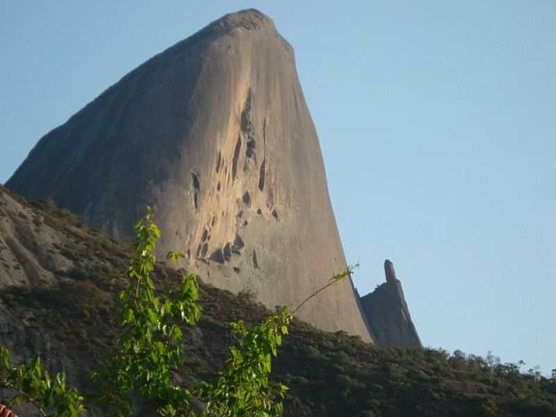 PEDRA AZUL-MG-PEDRA DO LAGARTO-FOTO:PAULOMARCIO - PEDRA AZUL - MG