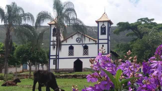 IGREJA NOSSA SENHORA DA PENHA, POR CLAUDIA - PENHA DE FRANA - MG