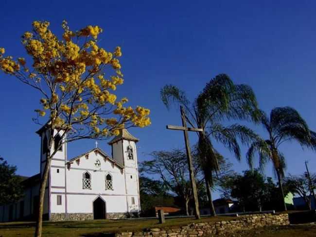 POR LUANA GUIMARES - PENHA DE FRANA - MG