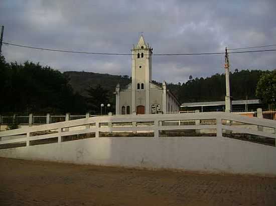 IGREJA CATLICA DE PENHA DO CAPIM-FOTO:CARLINDO - PENHA DO CAPIM - MG