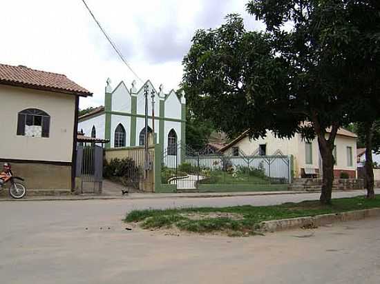 IGREJA EVANGLICA EM PENHA DO NORTE-FOTO:REINALDO GOL - PENHA DO NORTE - MG