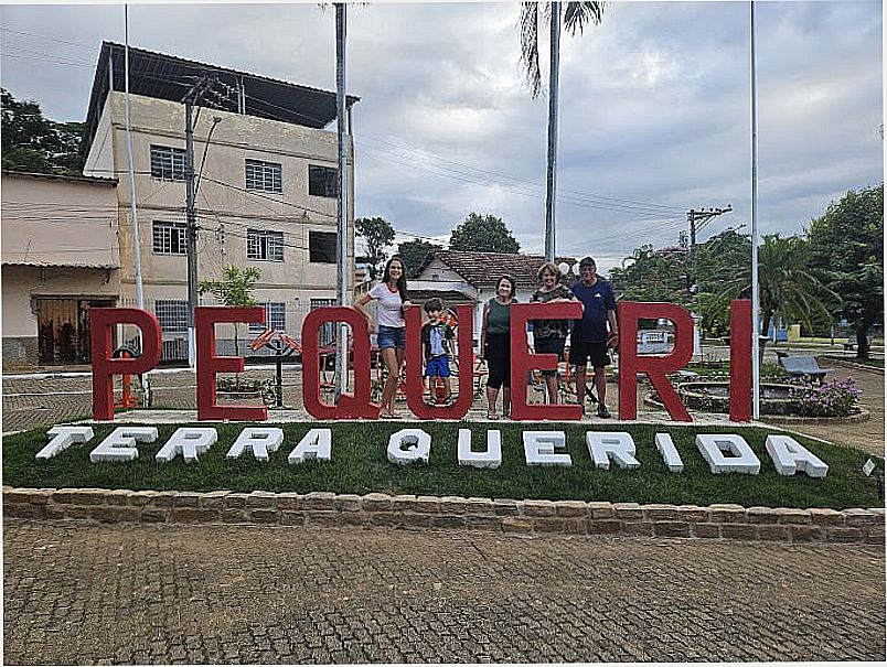 IMAGENS DA CIDADE DE PEQUERI - MG - PEQUERI - MG