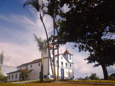 IGREJA NOSSA SENHORA DO ROSARIO, POR PATRICIA ESTEVES - PEQUI - MG