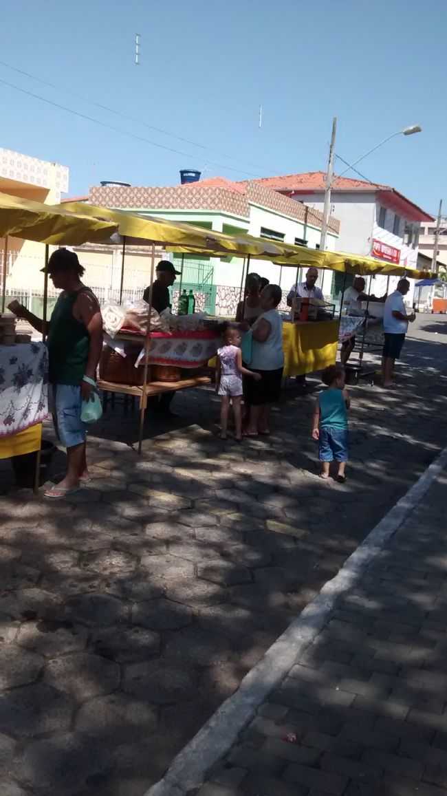 TRADICIONAL FEIRA AOS DOMINGOS - POR MARILENE APARECIDA MOREIRA - PEQUI - MG